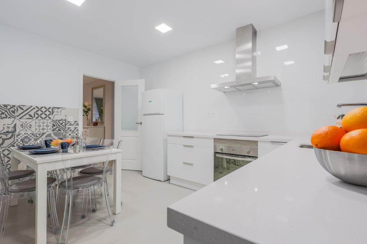 Exclusivo Apt 2 Hab-2 Banos-Luminoso ↑ Calidades Sevilla Bagian luar foto
